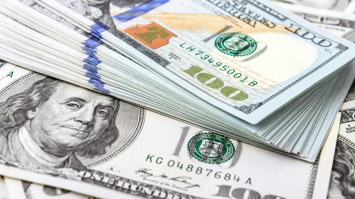 El tipo de cambio arrancó la semana sin movimientos: qué cotización toma cada variante del dólar este lunes