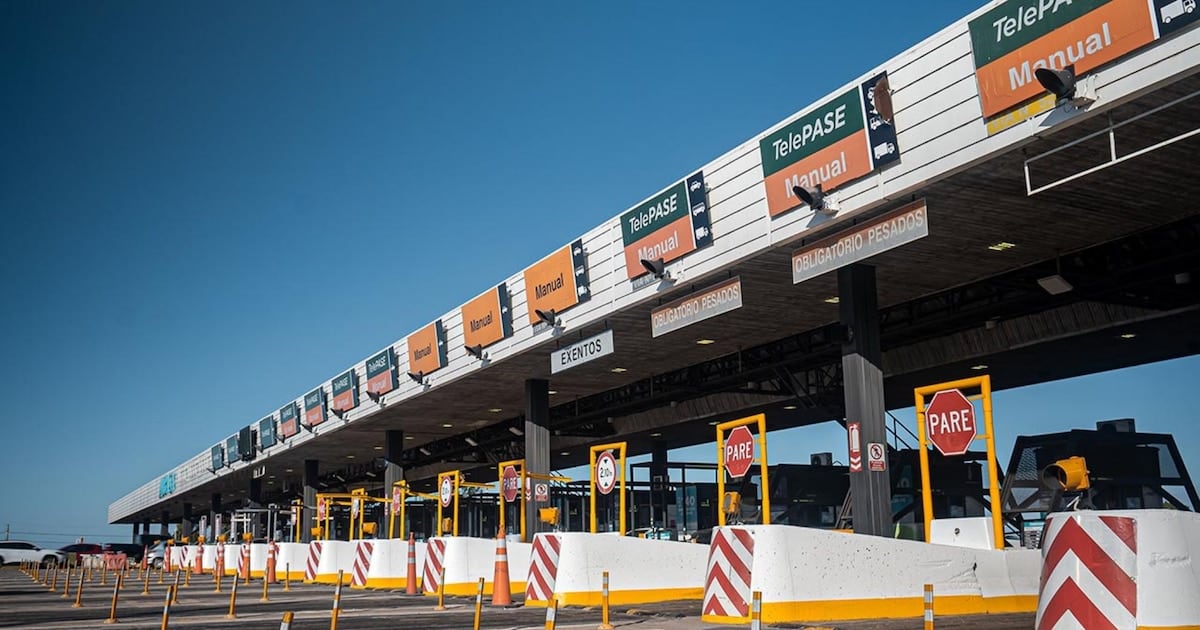 Pasar sin pagar un peaje en la Autopista Buenos Aires-La Plata puede costar hasta 684.300 pesos: cuando la multa supera 200 veces la tarifa