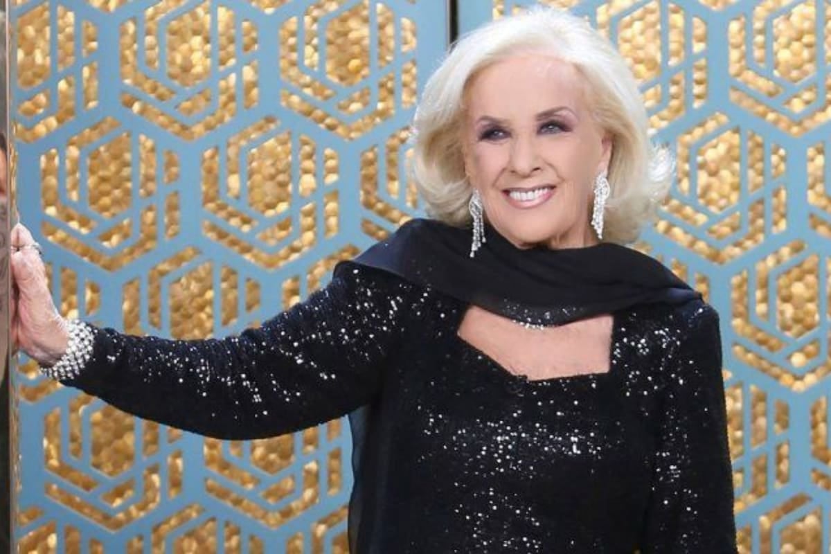 Mirtha Legrand volvió al Mater Dei: la Chiqui pelea por recuperarse y Juana Viale sigue al frente de la mesa