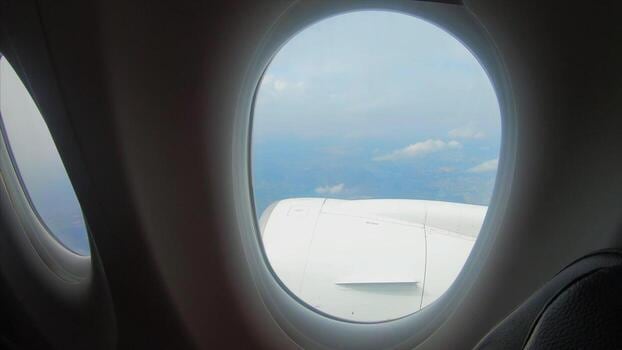 El miedo a volar según un neurólogo: claves para dejar de temblar antes de subir al avión