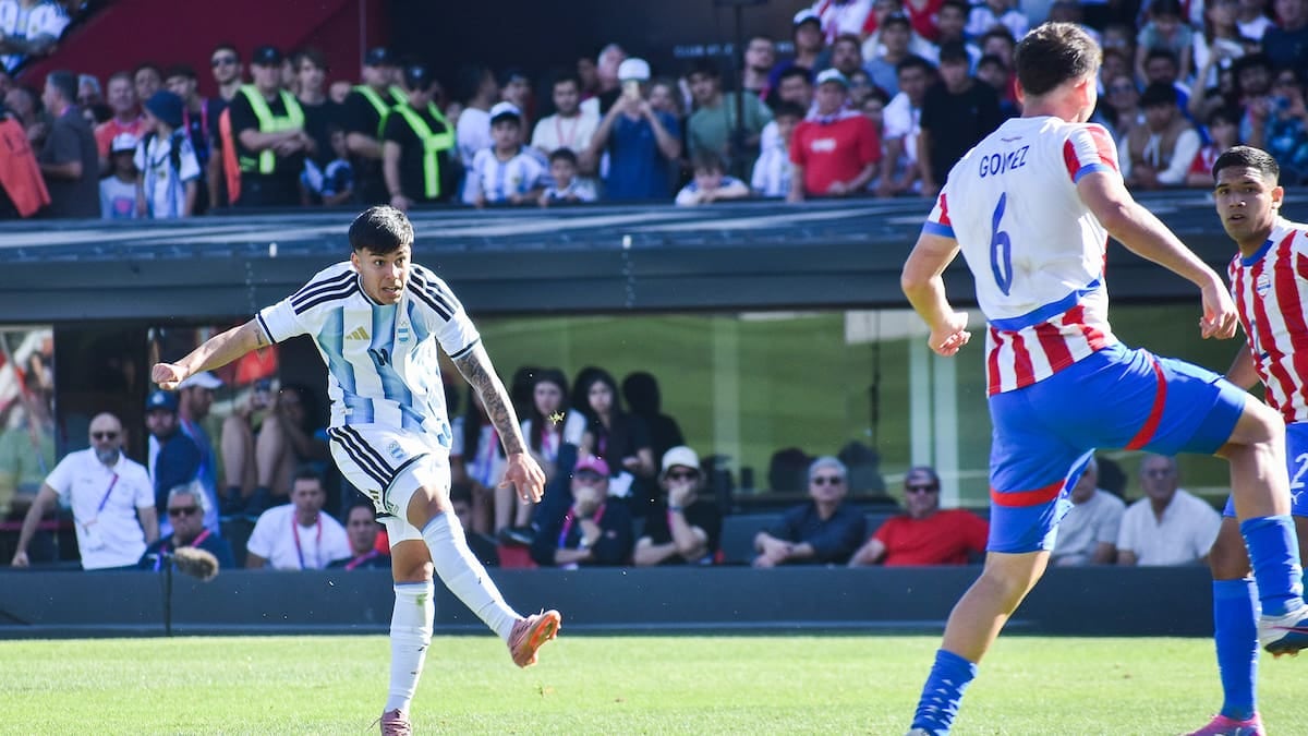 Ni el palo ni el arco: Argentina y Paraguay dejaron el oro para los penales