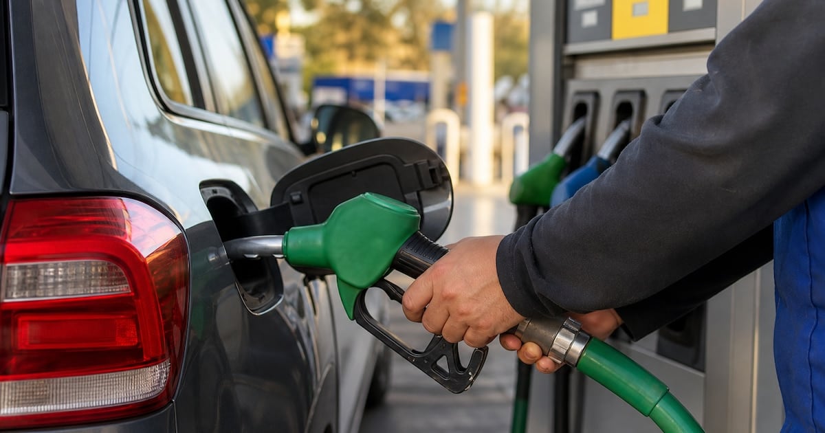 Un estudio privado proyecta que la nafta súper podría trepar hasta $2.318 en el Gran Buenos Aires si se completan los ajustes impositivos