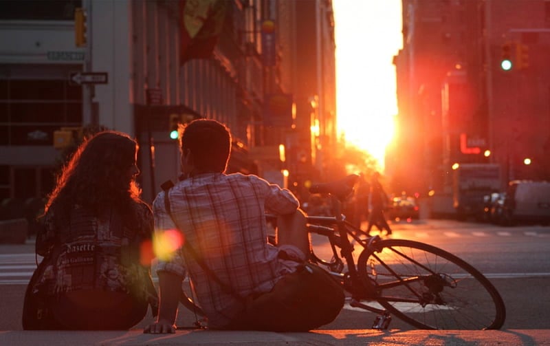 Marfil en la pantalla: cuando el amor se cruza con un secuestro y todo cambia de signo