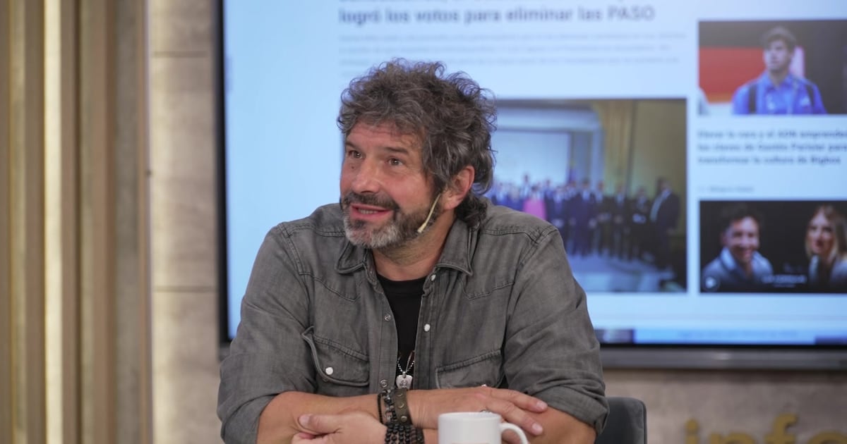 Iván Noble rescata del fondo del baúl las canciones que se le habían quedado traspapeladas