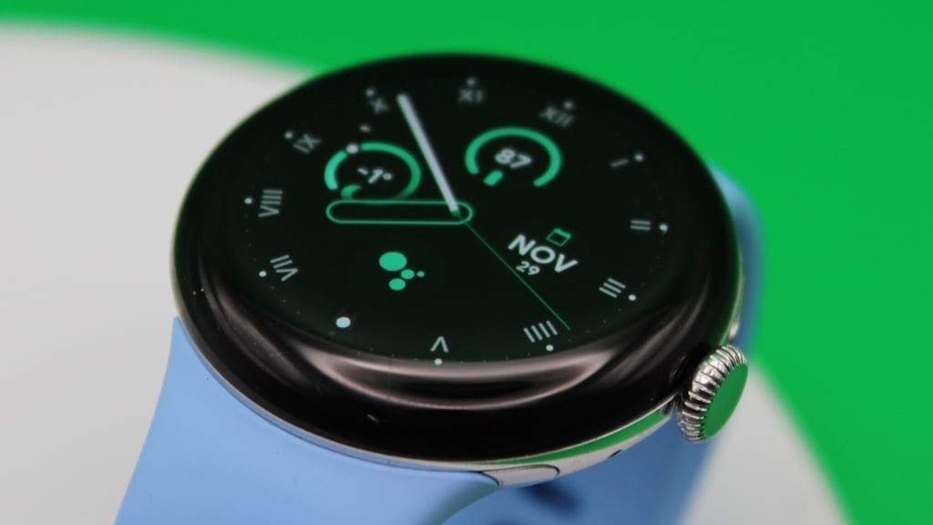 El Pixel Watch 5 ahora responde sin internet: qué se puede hacer y qué todavía no con Gemini en la muñeca