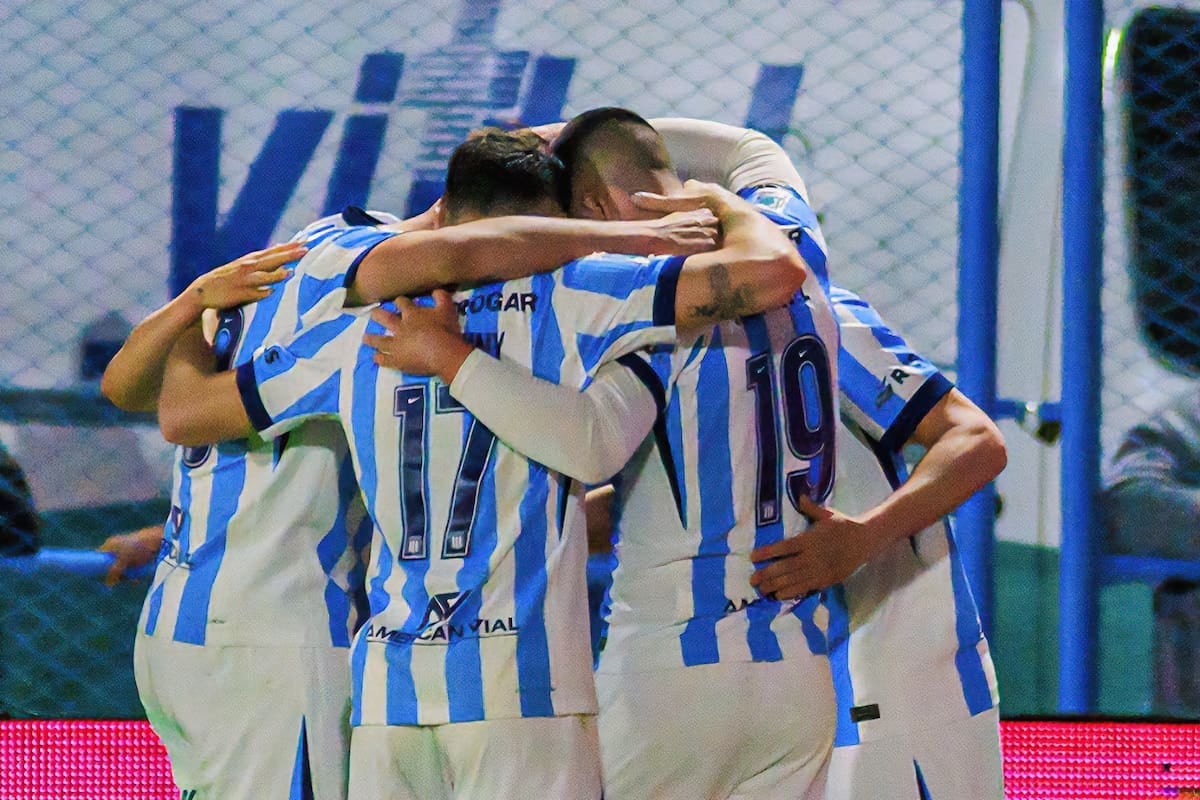Racing se sacó la mufa en Río Cuarto y arrancó el interinato de Romero con un triunfo trabajado