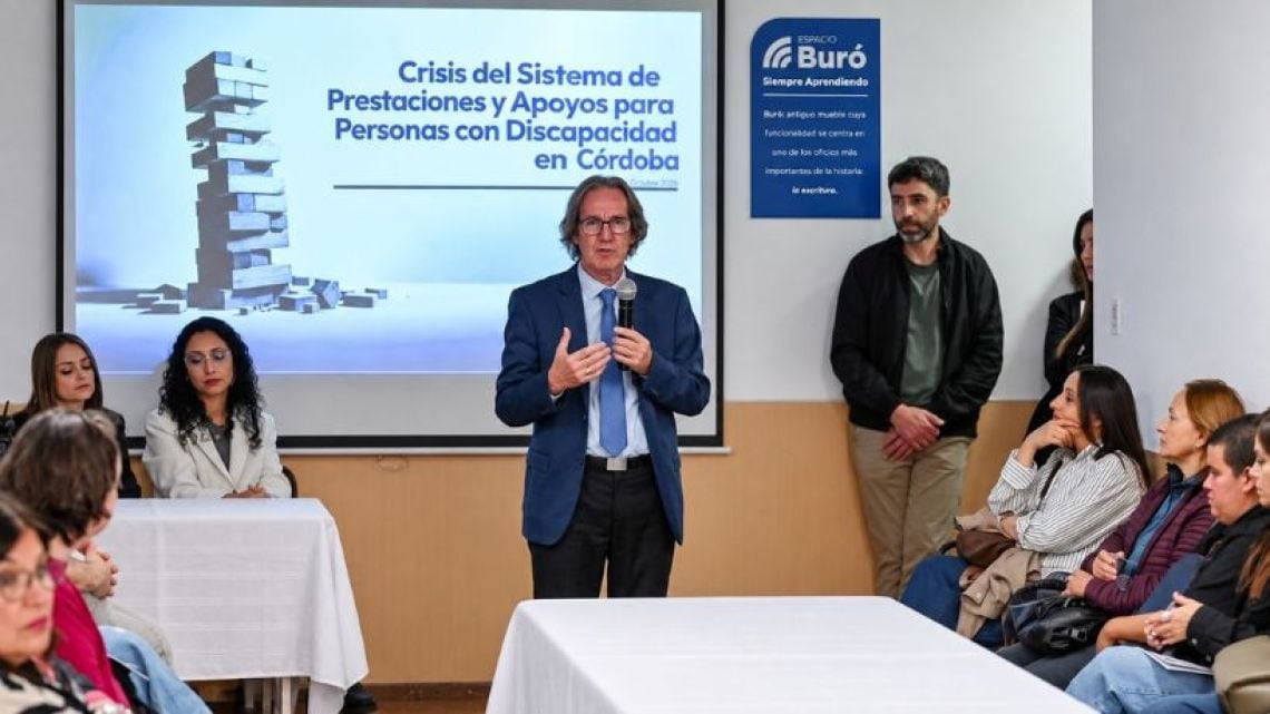 Córdoba: la Defensoría del Pueblo advierte esperas de hasta catorce meses para acceder a terapias, prótesis y medicamentos en discapacidad