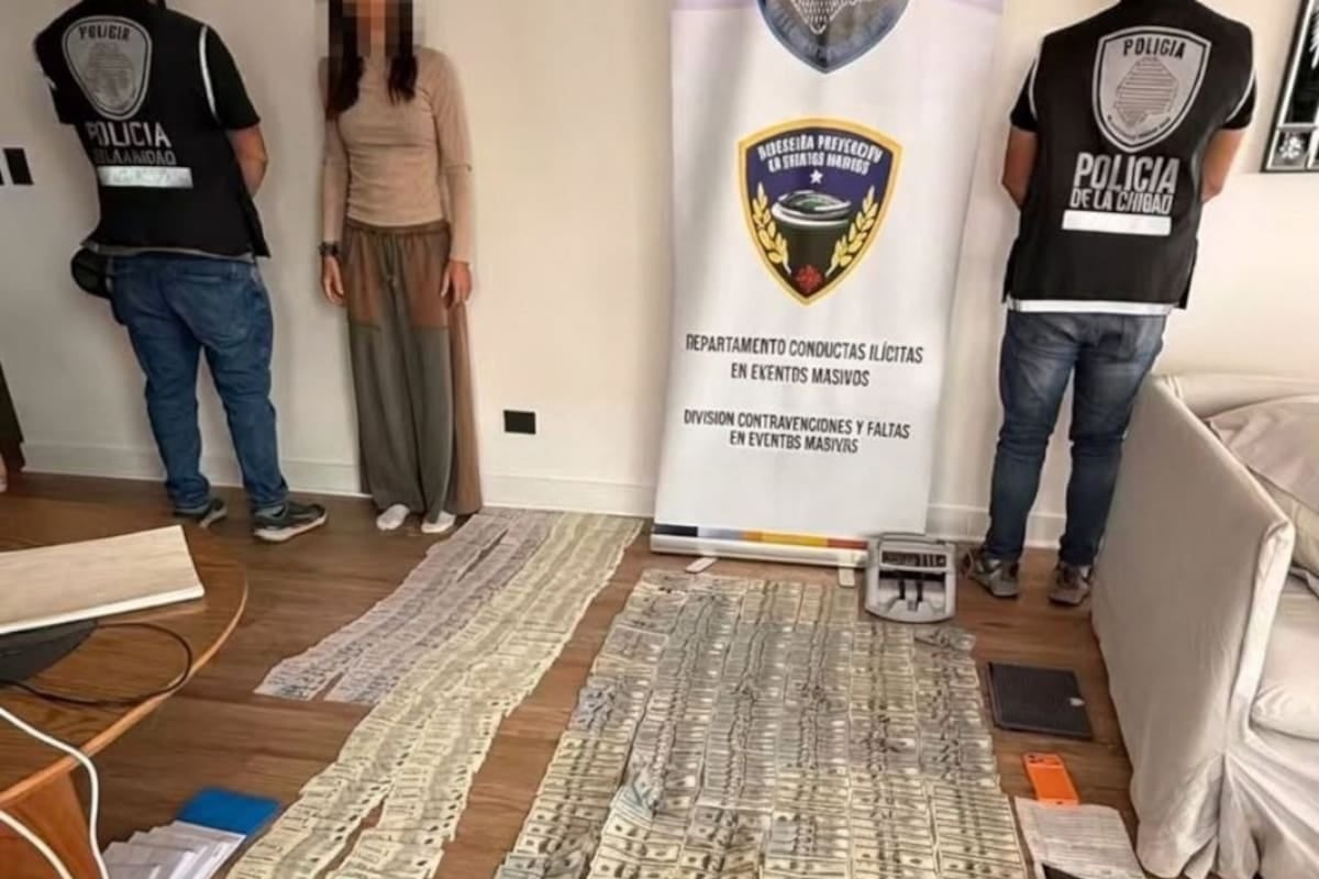 Allanamiento en Vicente López: secuestran más de nueve millones de pesos, dólares y entradas en una causa por reventa con la Selección