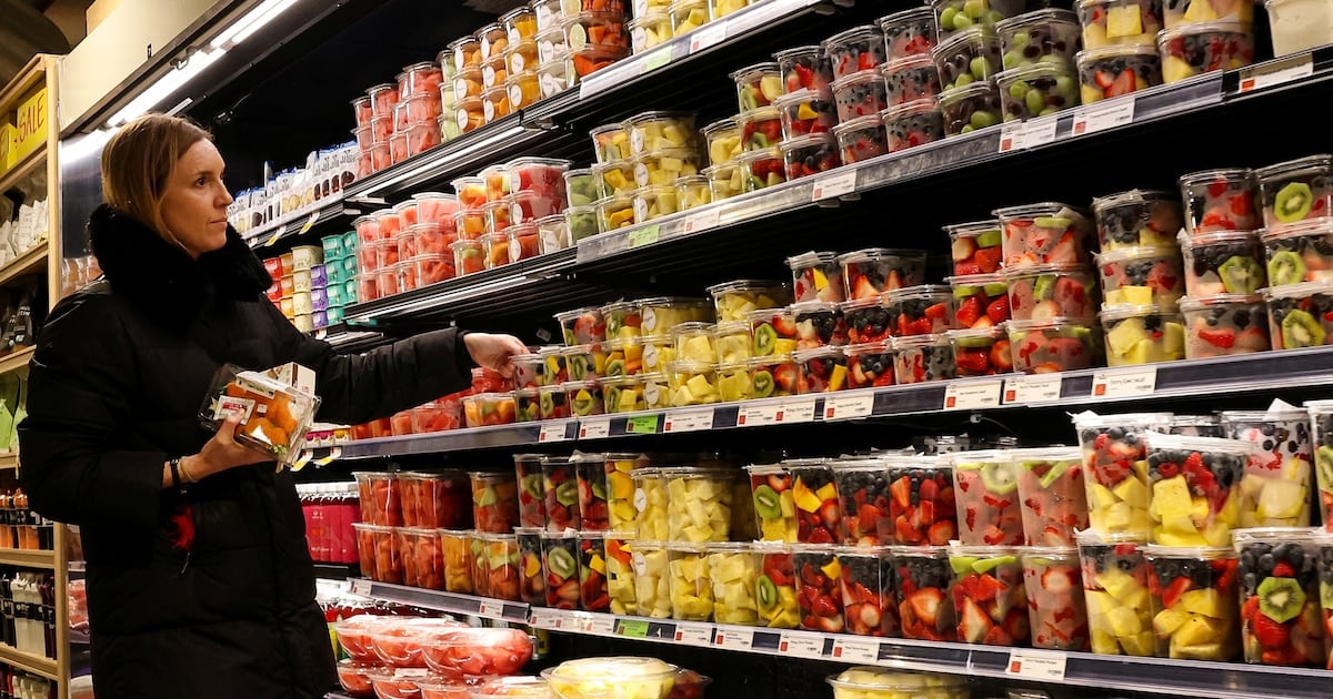 La inflación en Estados Unidos vuelve a acelerarse y la nafta empuja el índice al 3,7% interanual