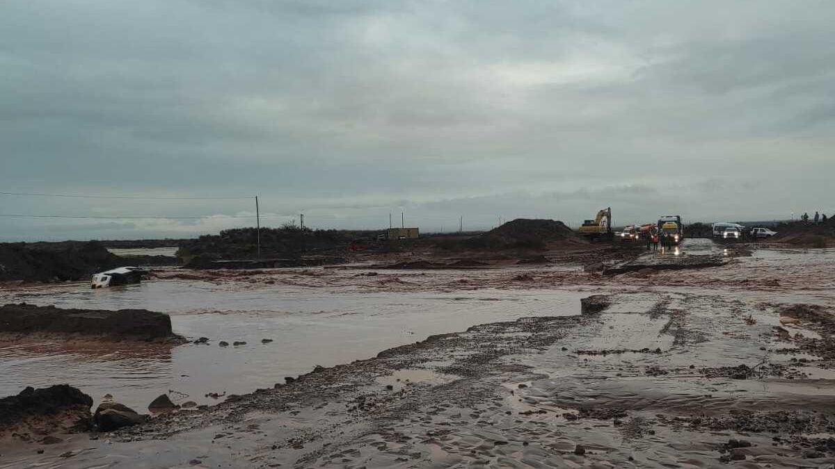 Rincón de los Sauces bajo el agua: más de medio centenar de auxilios y una ruta clave fuera de servicio