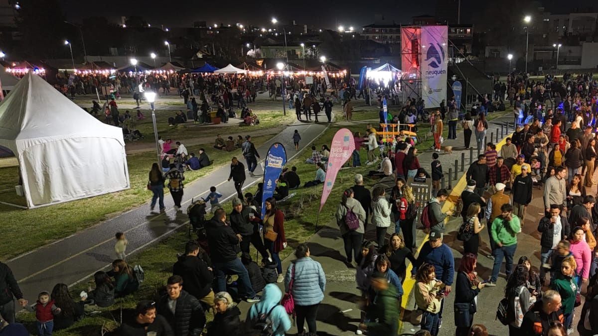 Con más de 170 puestos y pantalla a 360°, el Parque Jaime de Nevares se viste de fiesta para recibir a las madres