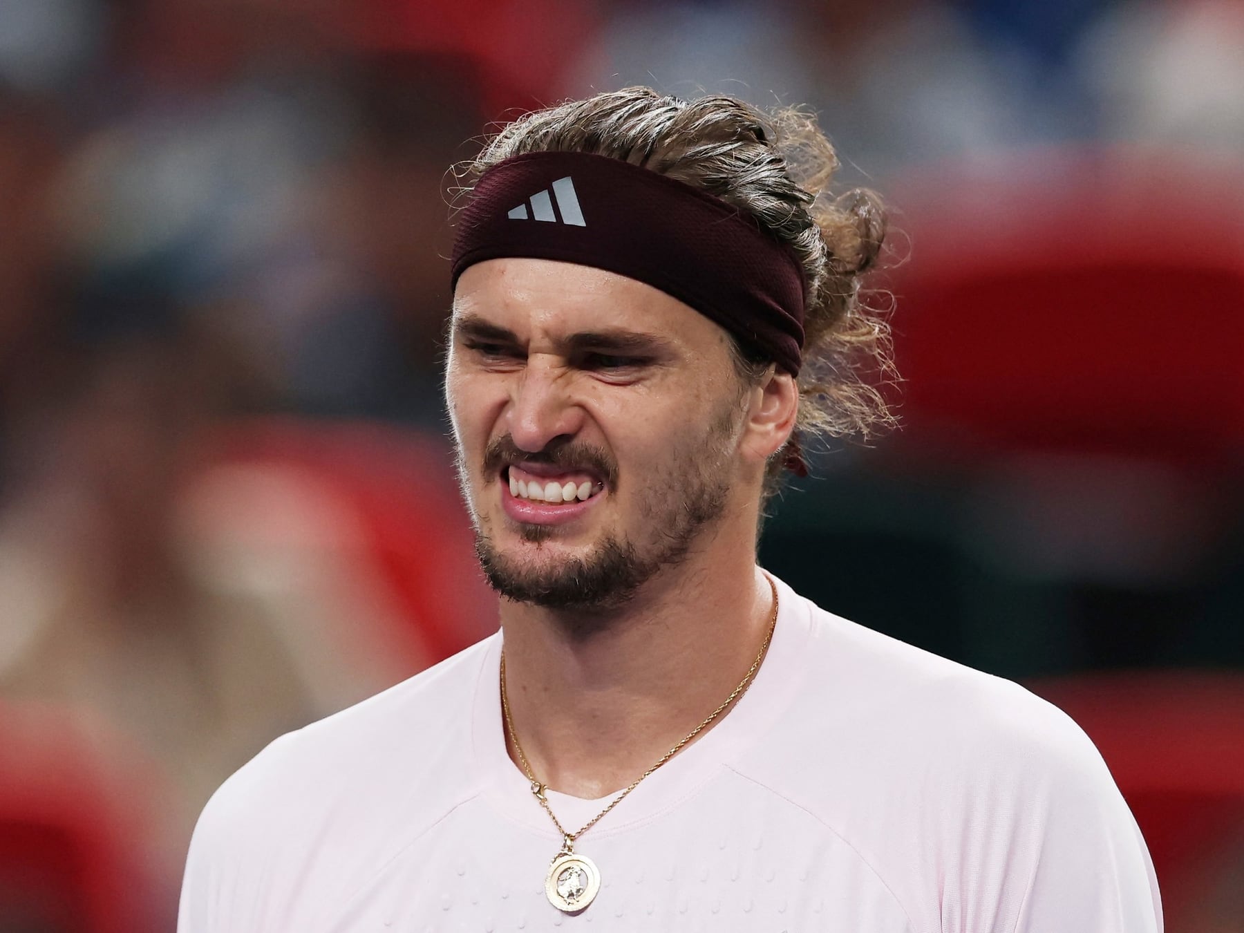Zverev se quedó sin nafta en Shanghái y se armó una final bien española