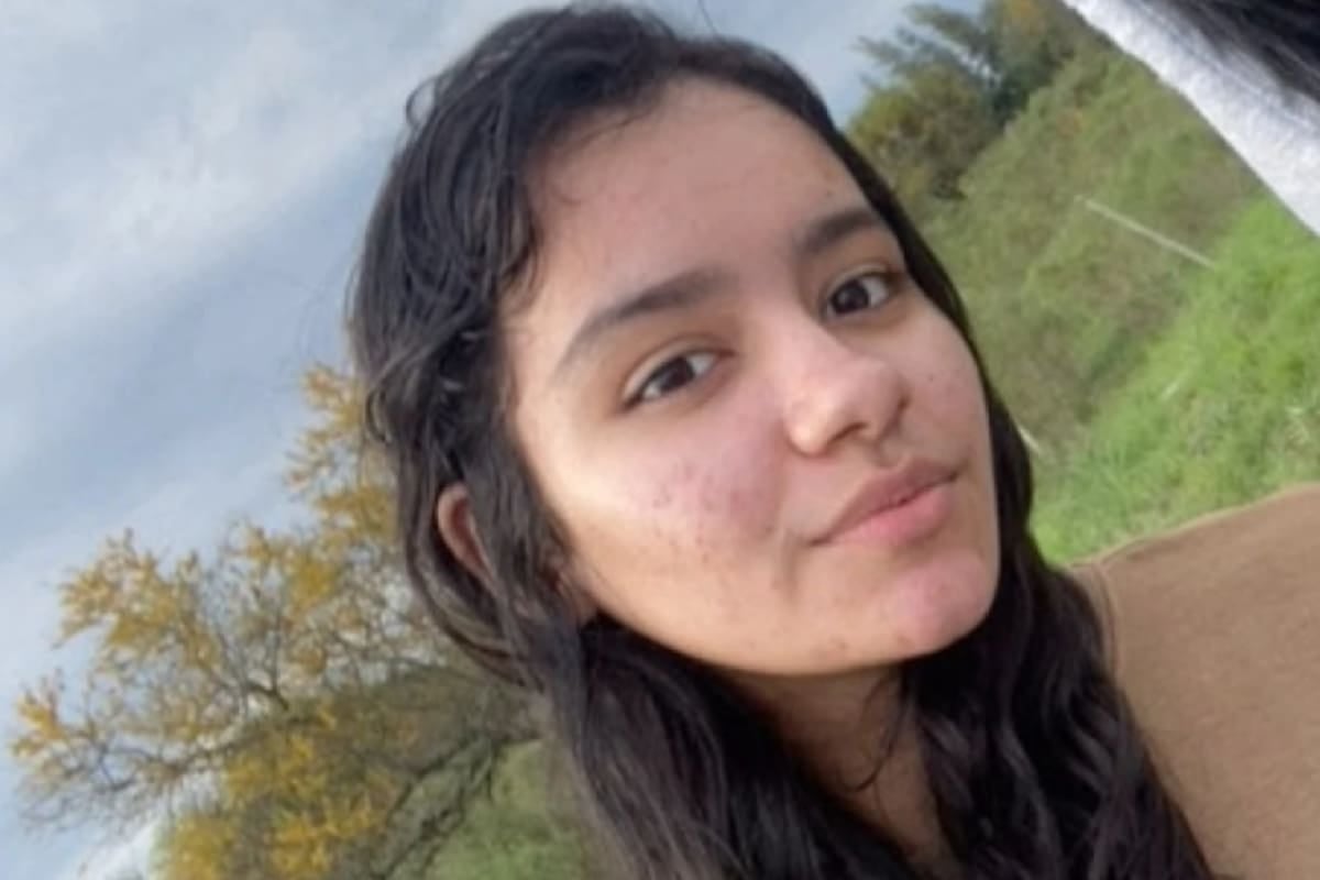 Buscan a una adolescente de 15 años vista por última vez en el puente que une Colón con Paysandú
