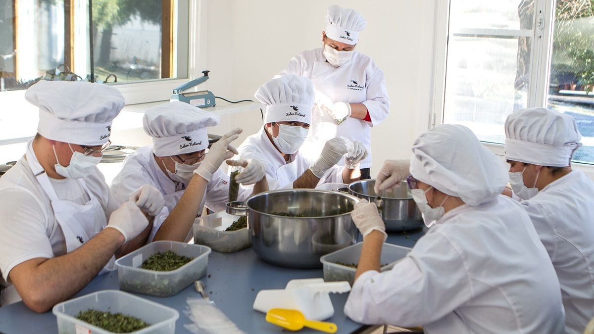 Tres mermeladas de San Martín de los Andes se traen medallas desde Inglaterra y se codean con productoras de 33 países