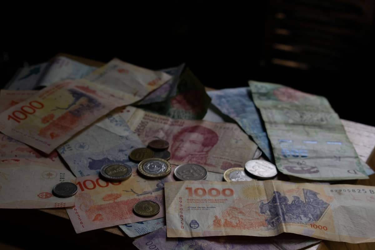 El tipo de cambio sin movimiento, mientras la inflación vuelve a acelerarse