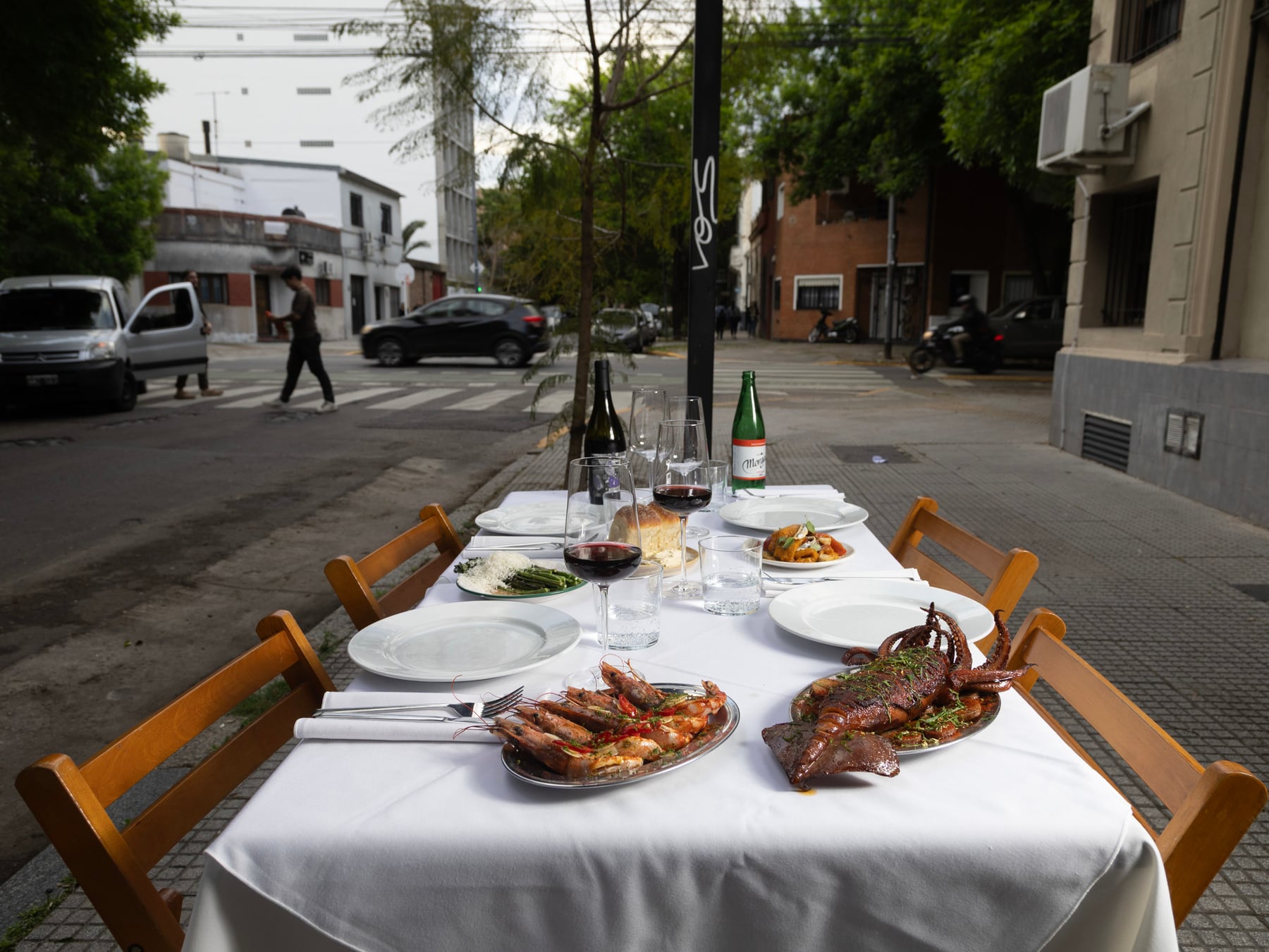 Villa Ortúzar, la apuesta silenciosa: cómo cuatro locales eligieron el barrio que nadie tiene en el radar gastronómico